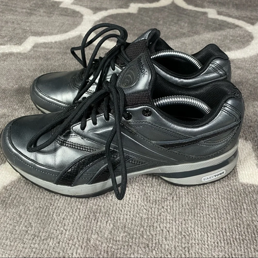 Reebok Sneakers Womens Size 7.5 Easytone Reinspire Lux dark gray shoes